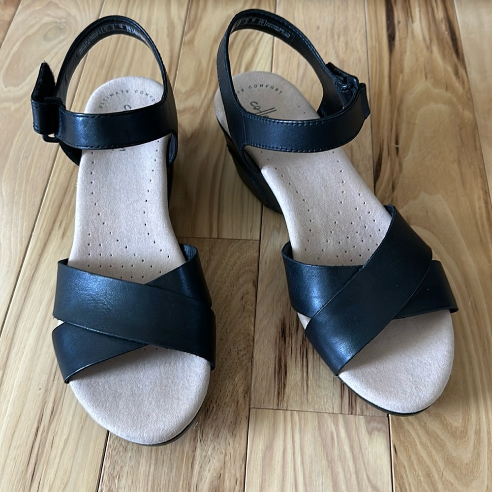 Clarks wedge sandals US 8W EUR 39 black leather ultimate comfort collection